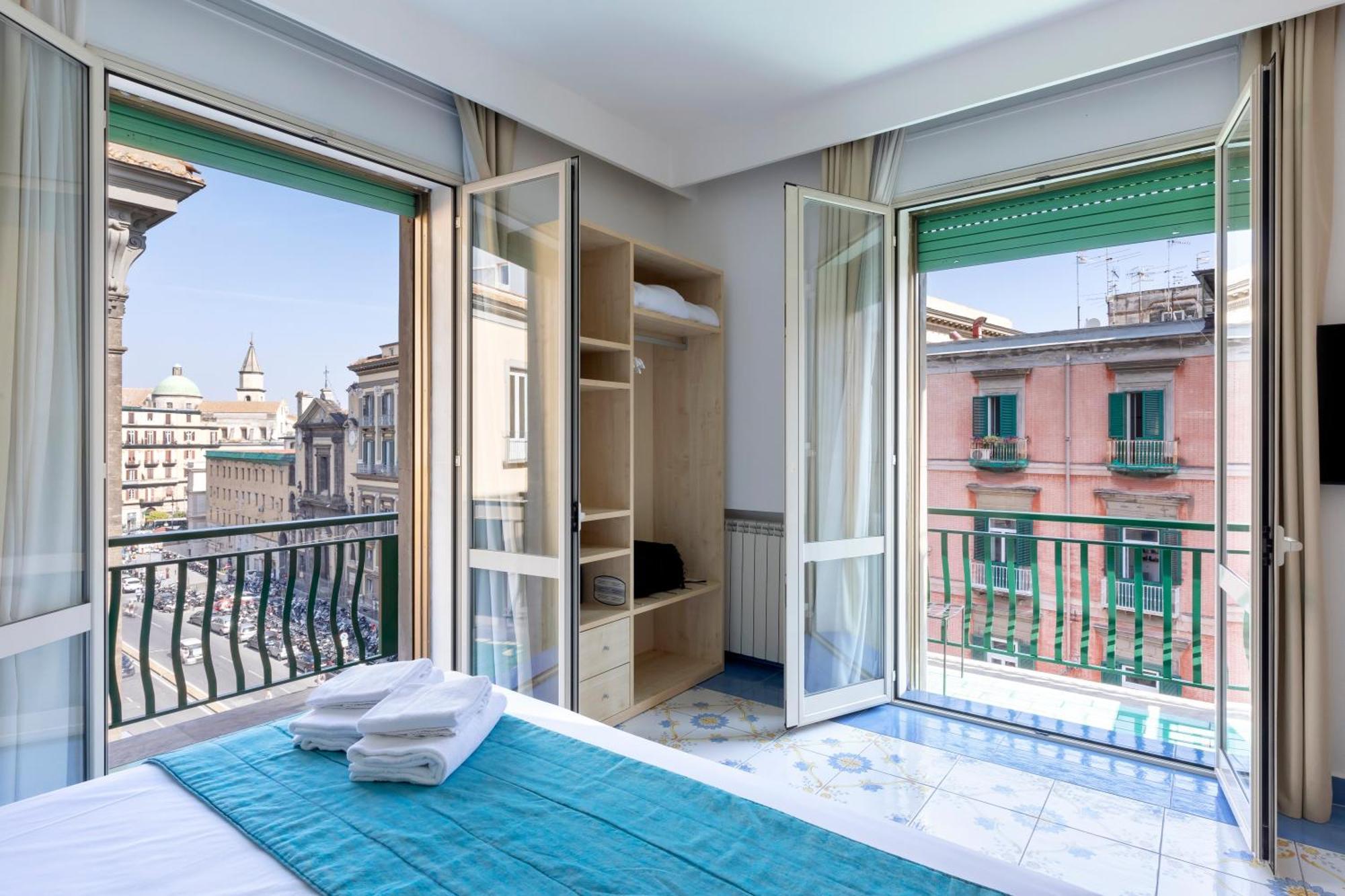 Napolit'amo Hotel Medina Esterno foto